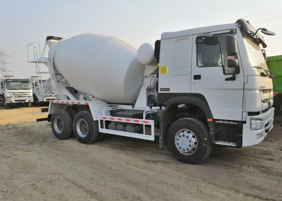 Rueda del camión del tanque del mezclador concreto de Sinotruk Howo7 10M3 6x4 Euro2 336hp 371hp 10