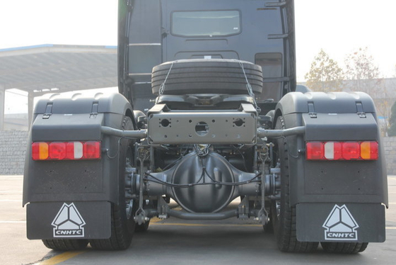 El camión 6x4 10 del motor del tractor de Sinotruk 371hp 420hp rueda con el pivote central de 50# 90#