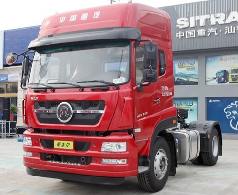 Camión volquete del tractor remolque de SINOTRUK STEYR 4X2 en el color rojo para la tonelada 8-20