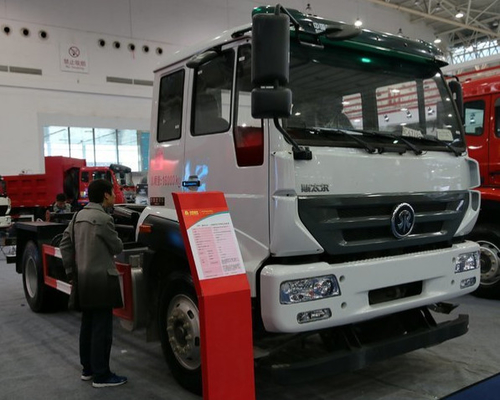 Velocidad de conducción máxima resistente del camión volquete 4X2 los 50km/H de la mini rueda de SINOTRUK STEYR seis