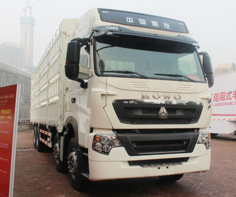 50T camión de la participación de la caja de la capacidad 450hp SINOTRUK HOWO A7 8x4/camión del camión del cargo
