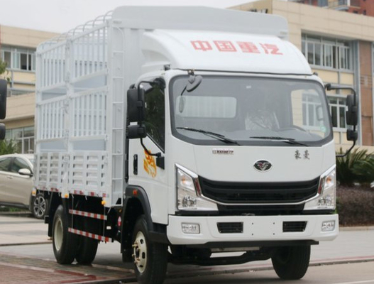 Camión 380hp del cargo de SINOTRUK 4x4 capacidad de 40 toneladas con el alto taxi de la cubierta HW76