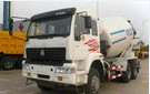 La capacidad concreta y 10 de la autobomba 16cbm 6x4 16m3 de Sinotruk SWZ apresuran la caja de cambios