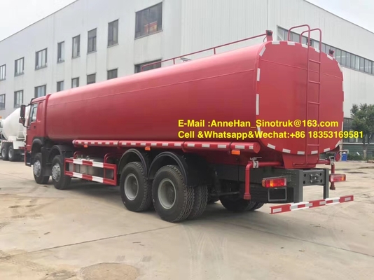 Camión 25-35CBM 8X4 del agua de Sinotruk para ajardinar que lleva del agua de Sinotruk Howo