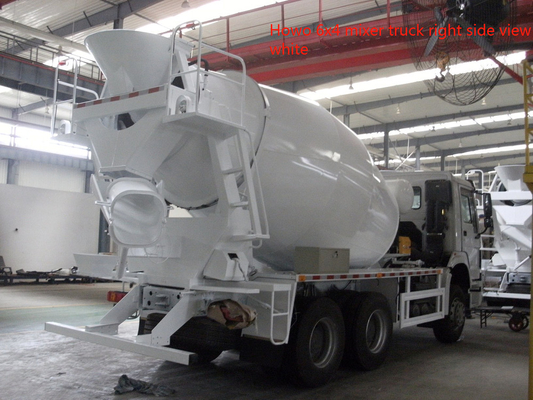 Camión blanco del mezclador concreto de Howo 6x4 Howo, el tanque de agua del mezclador concreto