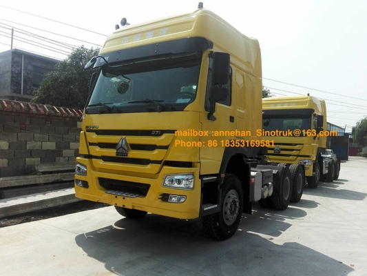 Conducción a la derecha de los durmientes 6x4 371hp del camión 3 del tractor de Sinotruk Howo7 de la cabina Hw79