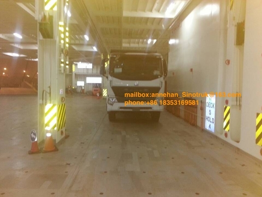 El tipo carga Capaicty Lhd 10 de A7 Sinotruk 6x4 U del camión de volquete de la arena de 20m3 40-50t cansa