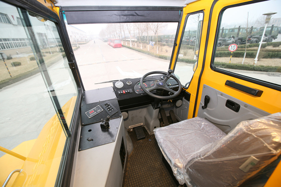 Cabina del camión del tractor del puerto de Sinotruk sola con el repuesto de AND1 de 4 neumáticos