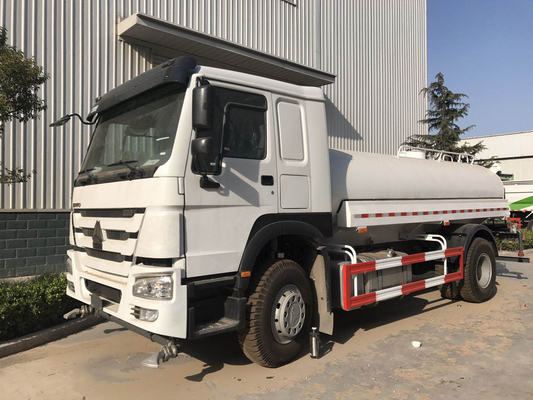 20000L-30000L 336hp LHD Sinotruk Howo7 6x4 10 rueda el camión del petrolero del agua