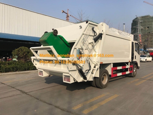 camión de basura del compresor de los neumáticos 4x2 6 de Sinotruk Howo7 8M3-10M3