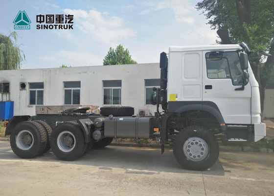 Camión lleno del tractor de la impulsión de la rueda del euro 2 371HP 6x6 del camión del motor de SINOTRUK HOWO