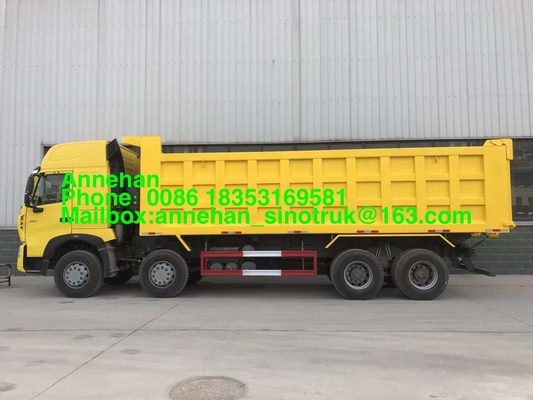 Sinotruk Howo A7 8x4 12 rueda el camión volquete resistente 30M3