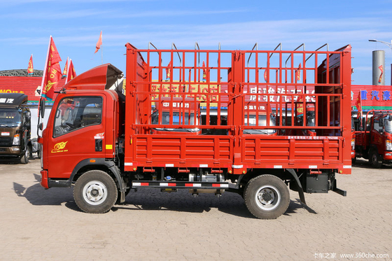12 camión ligero de Wheeler Cargo Truck Sinotruk HOWO de la tonelada 6 con color rojo