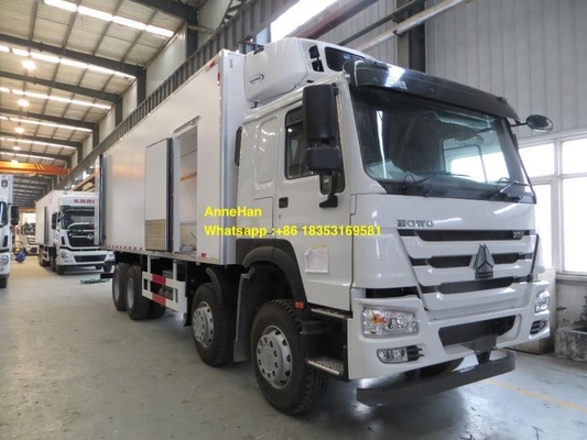 Solo refrigerador Van Cargo Truck de las ruedas 8x4 del taxi 12