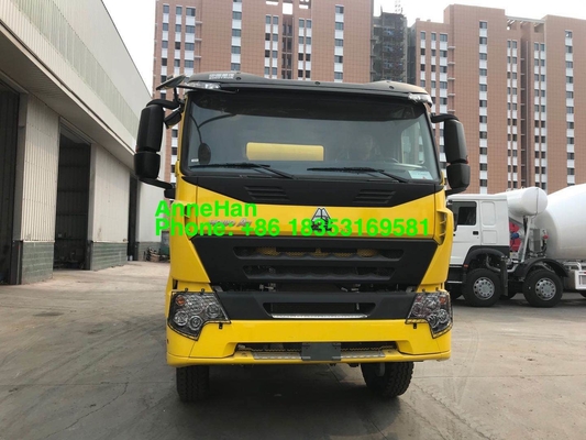 Camión del tanque del mezclador de HC16 Sinotruk 10M3 con la bomba y el motor de Italia