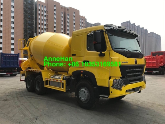 Camión del tanque del mezclador de HC16 Sinotruk 10M3 con la bomba y el motor de Italia