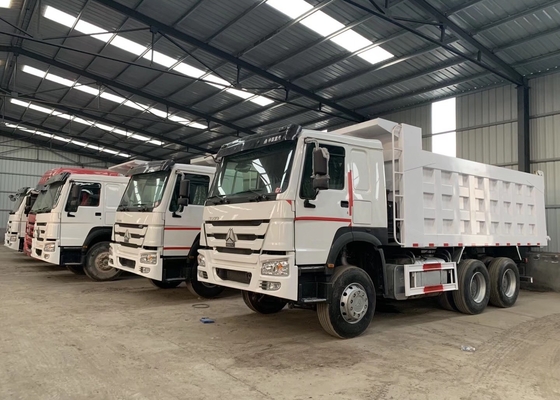 camión volquete resistente Sinotruk Howo 6x4 del neumático sin tubo de 13R22.5 20CBM