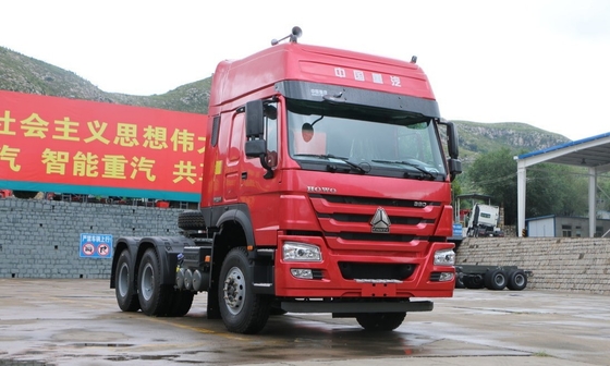 Camión rojo 10 Wheeler Tractor Truck del motor de Sinotruk Howo 6x4 semi