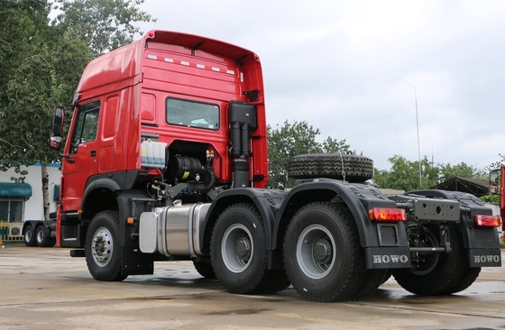 Camión rojo 10 Wheeler Tractor Truck del motor de Sinotruk Howo 6x4 semi