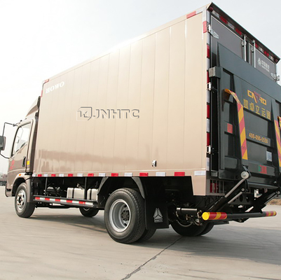 Deber 4x2 de Van Cargo Box Truck Light de la entrega de SINOTRUK HOWO