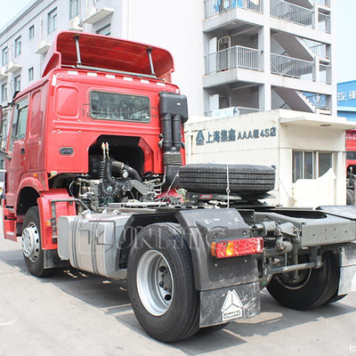 Camión diesel 4x2 102km/h del tractor del petrolero de Sinotruk Howo 400L