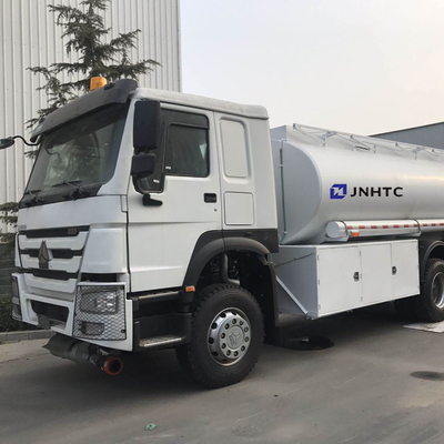 Remolque Euro2 Euro3 25000L 6x4 del petrolero del combustible de aceite de Sinotruk HOWO 371hp
