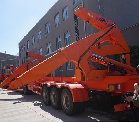 Elevación lateral montada camión Crane Mqh 37a de Sinotruk Howo 8x4 Crane With Xcmg 37t