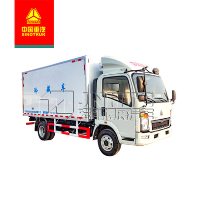 Sinotruk HOWO 6 pone un neumático a Van Transport Truck Fresh Food refrigerado de cadena fresco de poca potencia