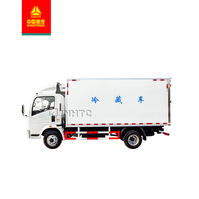 Sinotruk HOWO 6 pone un neumático a Van Transport Truck Fresh Food refrigerado de cadena fresco de poca potencia