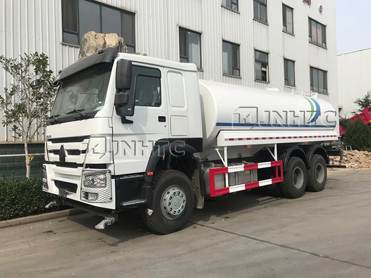 Camión del tanque de agua de Sinotruk HOWO EURO2 EURO3 6x4 290hp 15-25 cúbico