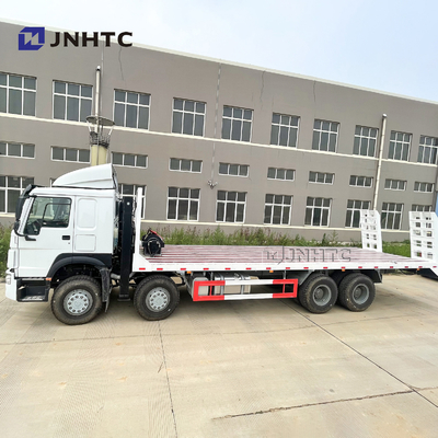 Camión del cargo de HOWO para el remolque plano del transporte de la maquinaria de construcción de Eacavator