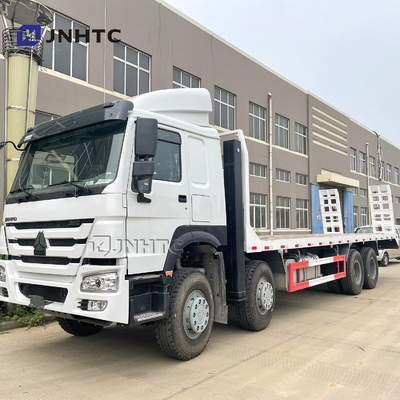 Camión del cargo de HOWO para el remolque plano del transporte de la maquinaria de construcción de Eacavator