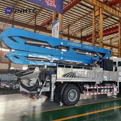 El camión montó HOWO los 38M Concrete Pump Truck con el árbol tres