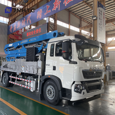 El camión montó HOWO los 38M Concrete Pump Truck con el árbol tres