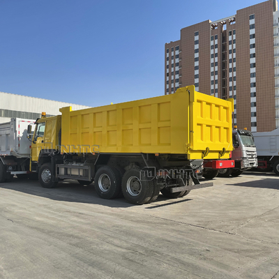 Tonelada diez Wheeler Dump Truck 20Cubic 371hp de la tonelada 30 de HOWO 6x4 20 con el cuerpo del cargo de los 5.6m