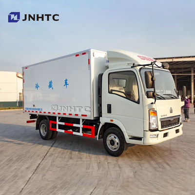 Conducción de poca potencia de la mano derecha del camión refrigerado de Sinotruk HOWO 4X2 5t