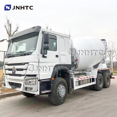 Howo Sinotruk 9 asientos cúbicos del camión dos del mezclador de cemento de 10m3 12CBM