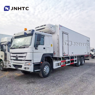 Camión refrigerado de los contenedores del refrigerador de Sinotruk Howo 6x4 20 toneladas