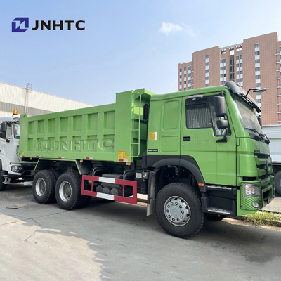 Uno mismo resistente del camión volquete 20cbm de las ruedas Euro2 Euro4 de HOWO 10 que carga a Tipper Truck