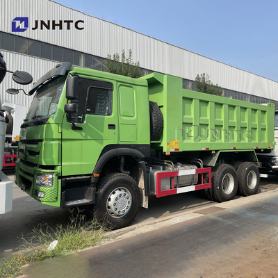 Uno mismo resistente del camión volquete 20cbm de las ruedas Euro2 Euro4 de HOWO 10 que carga a Tipper Truck