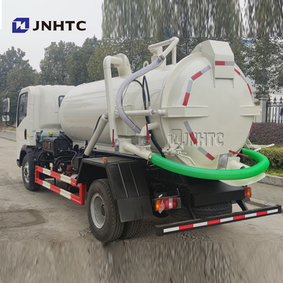 Euro 3 Rhd LHD del camión de la succión de las aguas residuales de Sinotruk HOWO 4X2 5000 litros