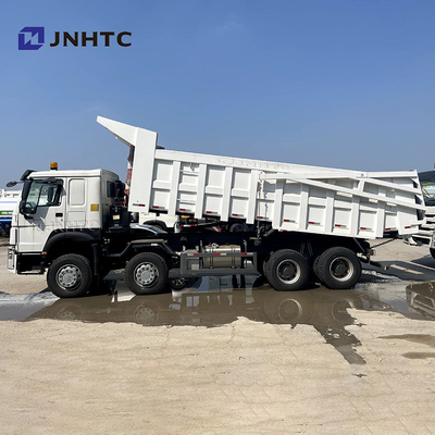 Ruedas del camión 12 de Front Lifting Heavy Duty Dump con la cubierta posterior Sinotruk Howo
