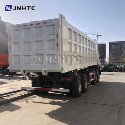 Modelo nuevo de la conducción a la derecha de las ruedas de Sinotruk Howo Benz White Dump Truck 50T 12