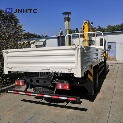 Camiones comerciales de poca potencia de SINOTRUK HOWO 4X2 con la GRÚA RHD 10 Ton Truck