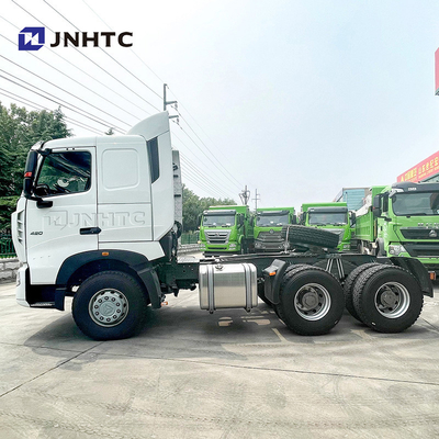 El camión 420hp del motor de Euro2 HOWO acarrea el camión de remolque de Sinotruk de las ruedas 6x4 10