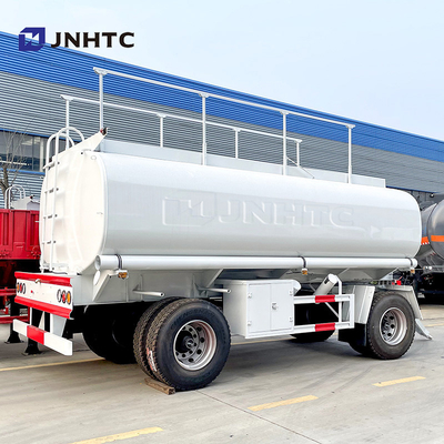 Camión del depósito de gasolina de aceite de Sinotruk Howo de 8 neumáticos y modelo nuevo 20000l del remolque