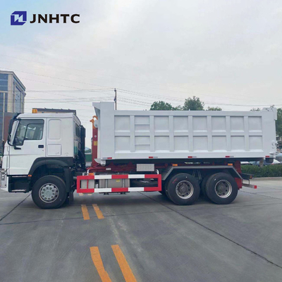 30T LHD Sinotruk 6x4 10 rueda el camión de basura de la elevación del gancho de Howo