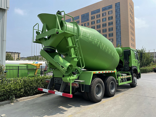 el camión del mezclador concreto del móvil de 10cbm 6x4/8x4 Sinotruk HOWO adapta la transmisión
