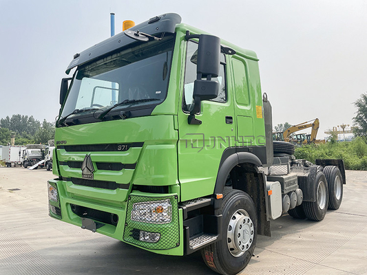 Euro2 LHD Sinotruk Howo 10 rueda el camión del tractor remolque de 371 HP 50 toneladas