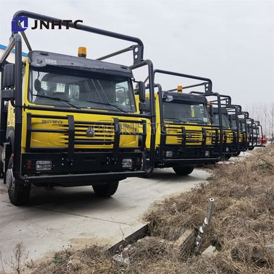 6x4 ENMADERAN la marca de registración de Sinotruk Howo del remolque del transporte de madera